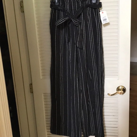 Billabong Pants - Billabong Blank and white stripped pants